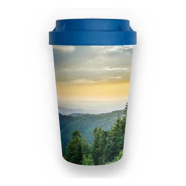 coffee-to-go-becher-landscape