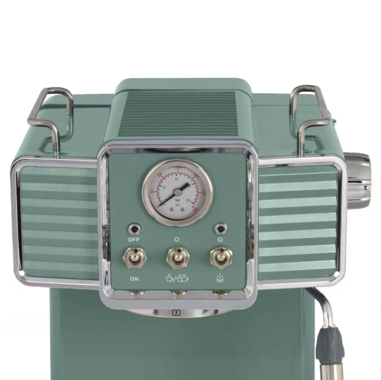 Retro Siebträgermaschine grün - Cafe Peru